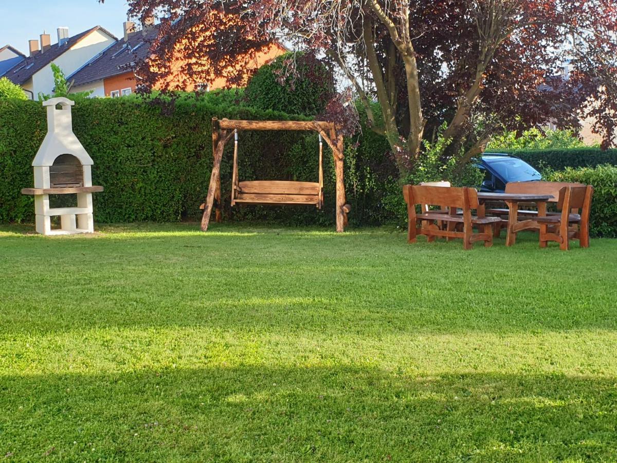 Ana'S Ferienwohnung Furth im Wald Exterior foto